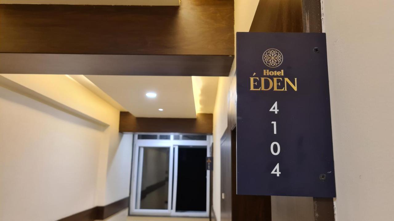 Hotel Eden Karwar Bagian luar foto